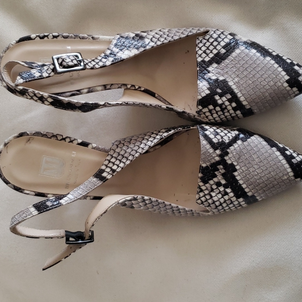 Heels - Picture 3 of 4